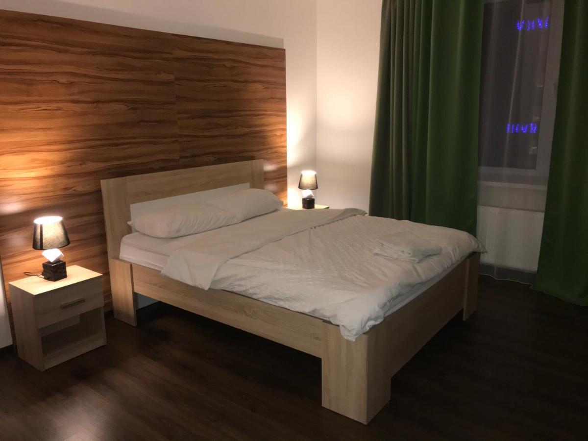 Apartmán Naberezhna 10, Central Luck Exteriér fotografie
